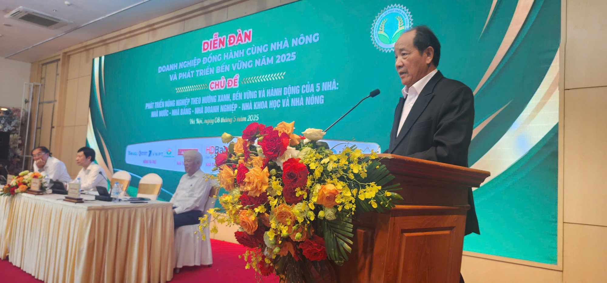 Diễn đàn Doanh nghiệp đồng hành cùng nhà nông và phát triển bền vững năm 2025 đã diễn ra thành công tốt đẹp Diễn đàn Doanh nghiệp đồng hành cùng nhà nông và phát triển bền vững năm 2025 đã diễn ra thành công tốt đẹp