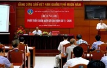 Bàn cách phát triển chăn nuôi gia cầm