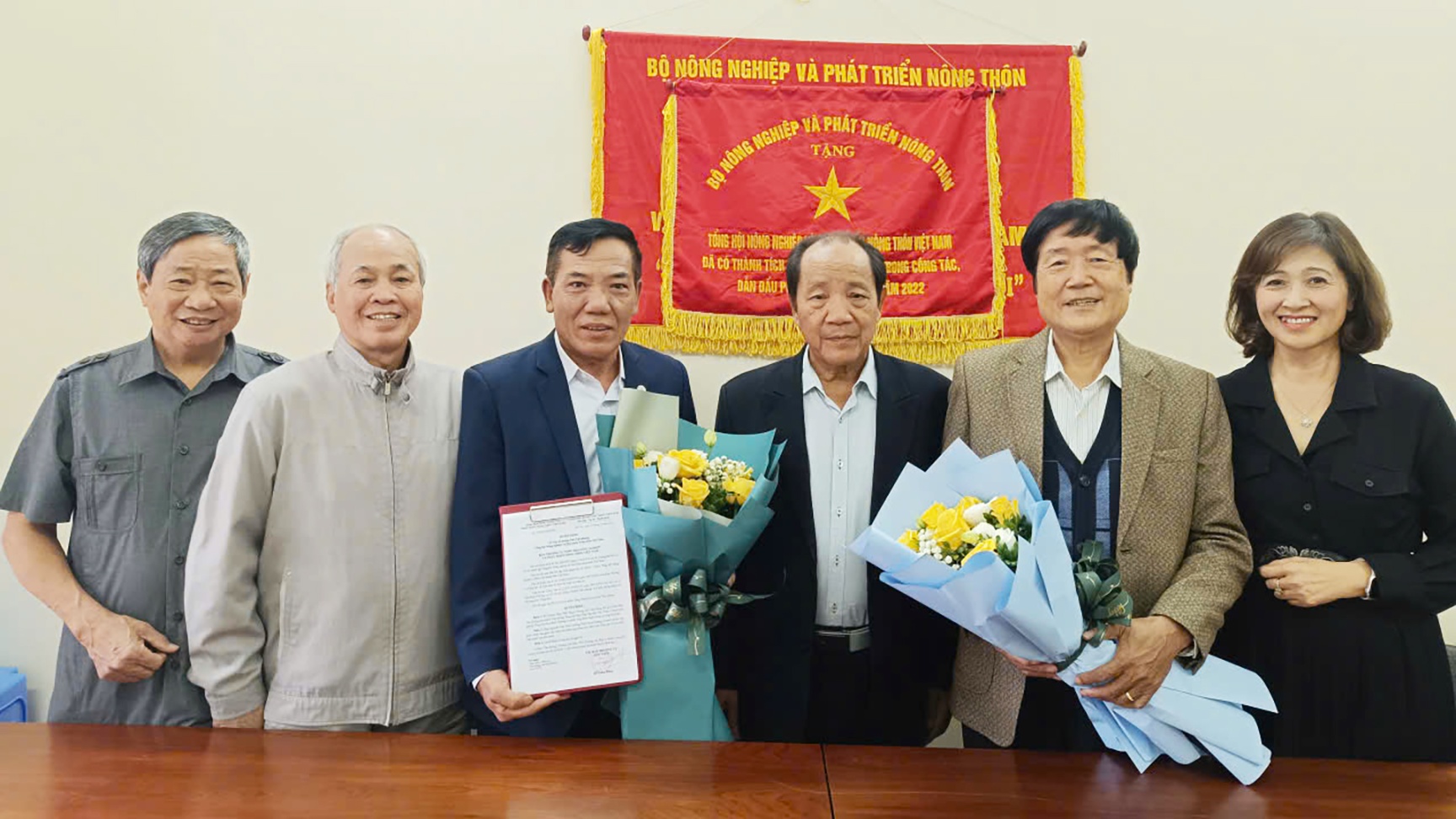 68fd6b5e9aa3c668e49831a7_toYYng_hoYYi_high